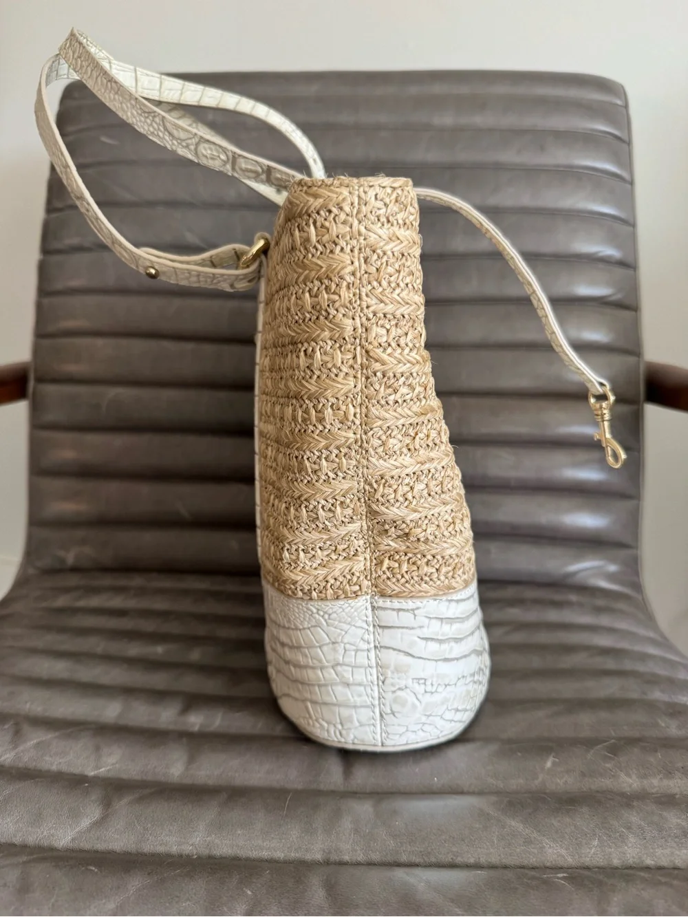 Brahmin Asher straw/white leather  shoulder bag.